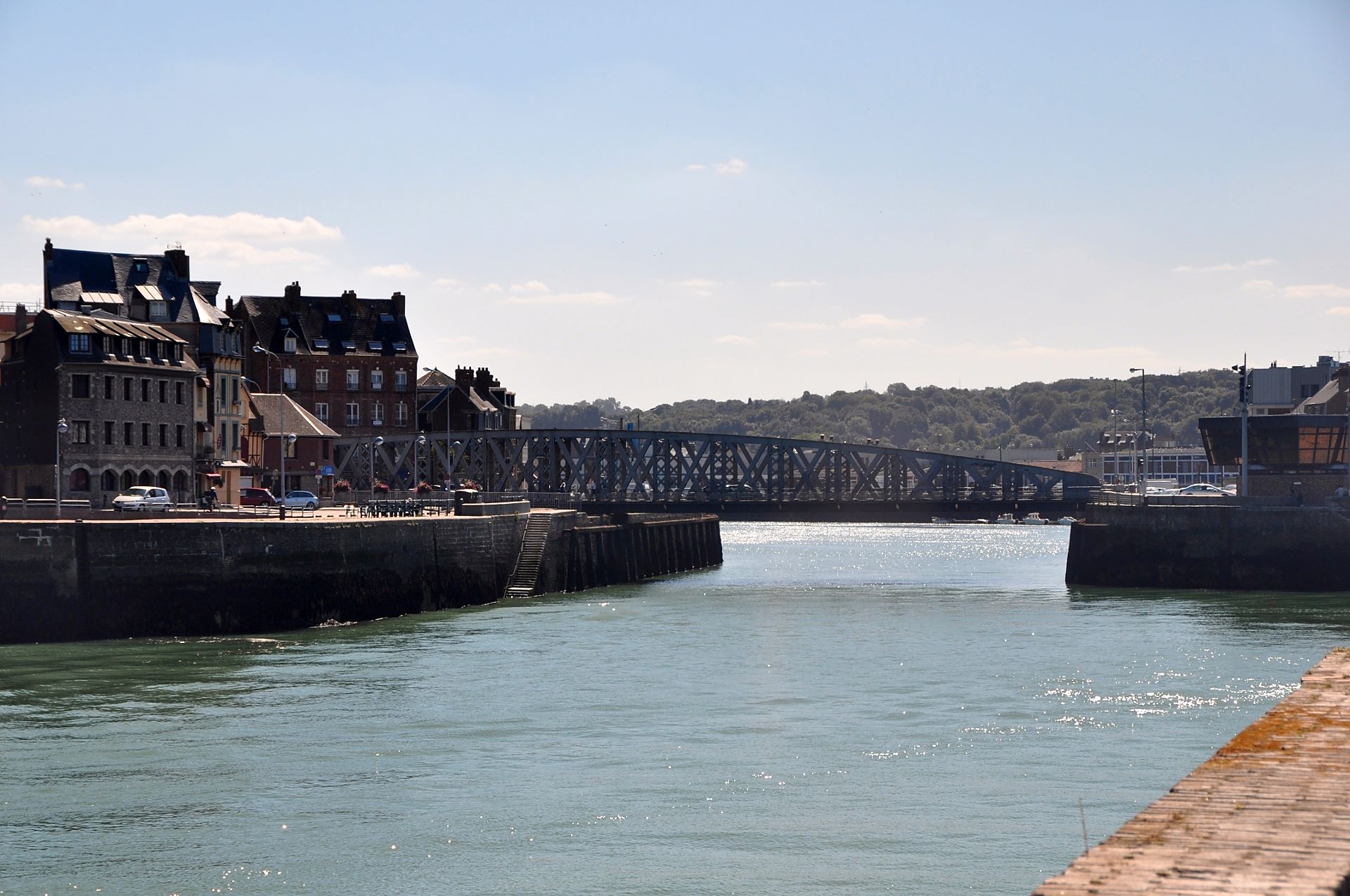 Dieppe (Photo license: CC BY-SA 2.0)